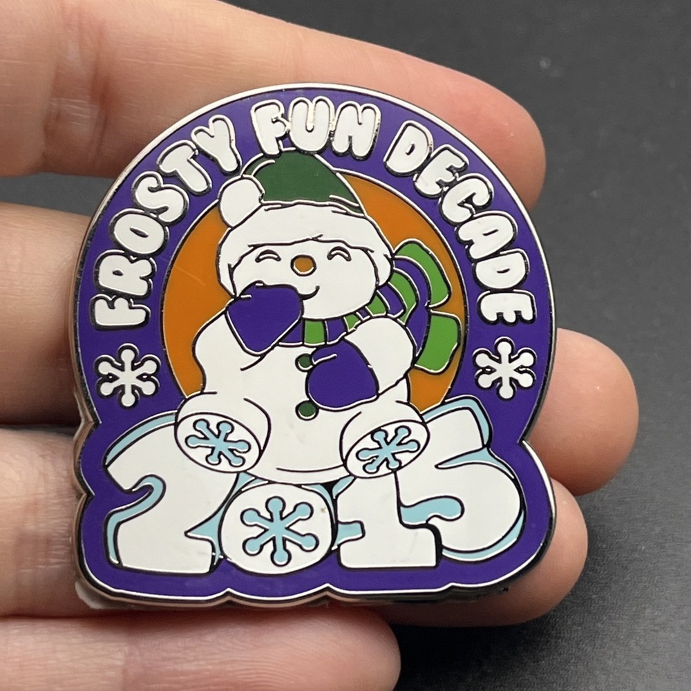 Frosty Fun Decade 2015 Winter Snowman Lapel Hat Pin Hallmark Holiday Collectible